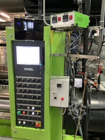 Spritzgießmaschine ENGEL Duo 16050 / 2300