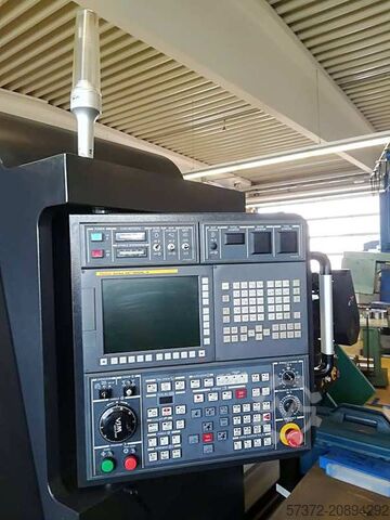 Centrum tokarskie CNC Hyundai WIA 400 LMC