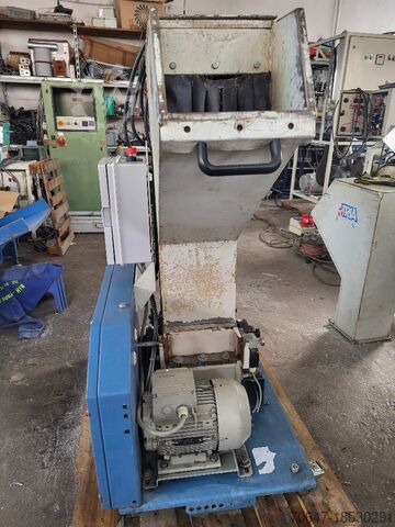 Cutting mill 3 kW - 6 units TRIA 22-20/BL-T