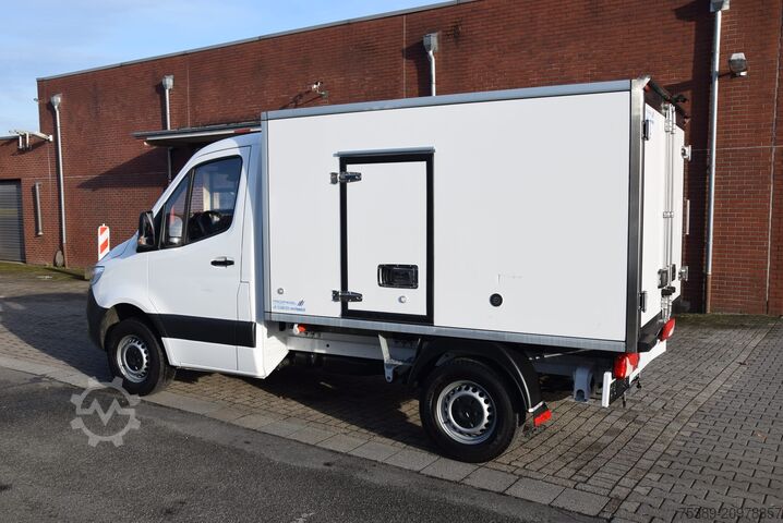 Nutzfahrzeug Mercedes-Benz Sprinter  317 Tiefkühkoffer -20 Stand Fahrk Navi