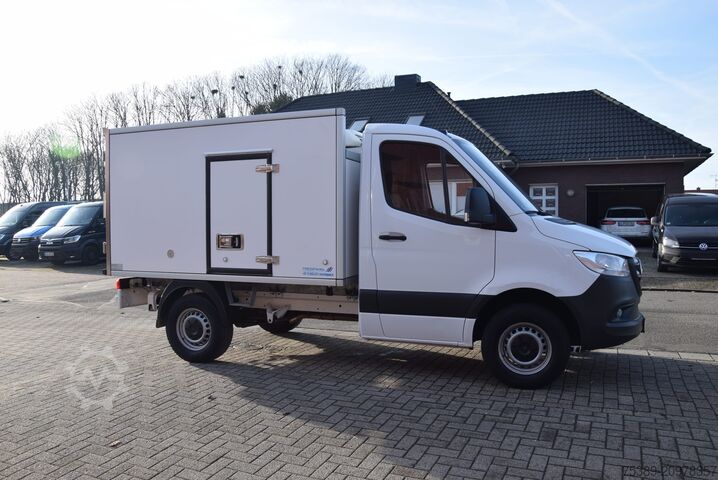 Nutzfahrzeug Mercedes-Benz Sprinter  317 Tiefkühkoffer -20 Stand Fahrk Navi