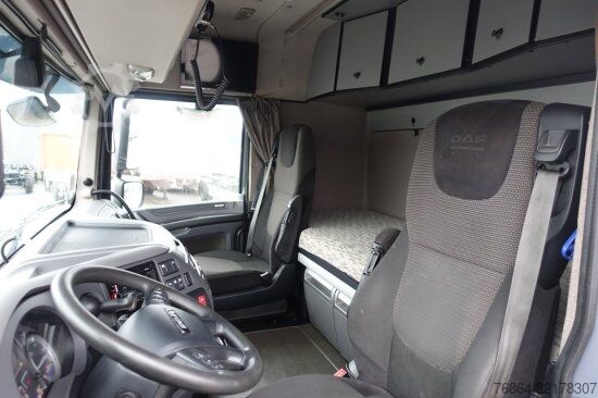 Autocarro forestale DAF XF 510 MIT PENZ LADEKRAN 15Z8.70 INKL. HOLZGREIFER 6X4