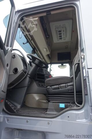 Autocarro forestale DAF XF 510 MIT PENZ LADEKRAN 15Z8.70 INKL. HOLZGREIFER 6X4