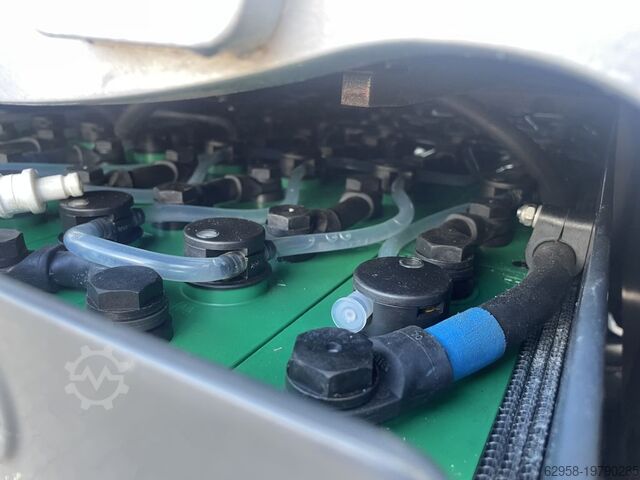 Electric 4-wheel forklift Still RX60-25 - AKKU 95%