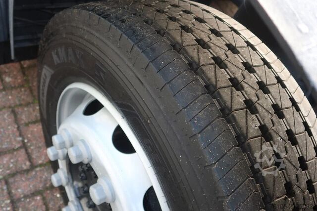 ระบบบีดีเอฟ MAN TGX 26.510 6x2 Intarder. Volledige luchtvering