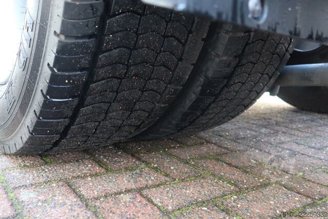 ระบบบีดีเอฟ MAN TGX 26.510 6x2 Intarder. Volledige luchtvering