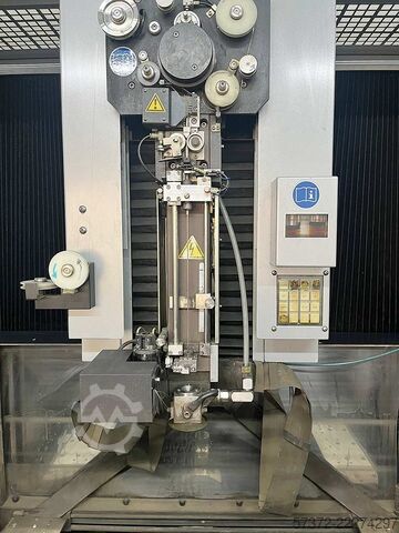 Machine d'électroérosion à fil CNC Sodick AQ750L