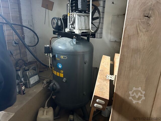 Kompressori Schneider Unimaster UNM 620-270 ST