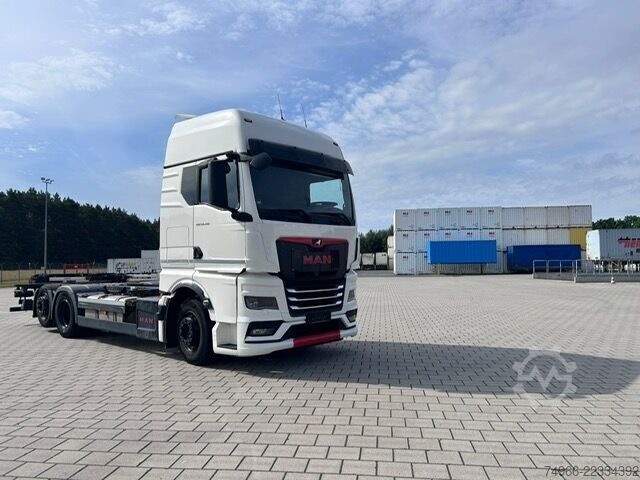 Değiştirilebilir kasalı kamyon MAN TGX 26.510 / 6x2 LL LL BDF  5  FAHRZEUGE