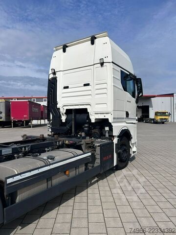 Değiştirilebilir kasalı kamyon MAN TGX 26.510 / 6x2 LL LL BDF  5  FAHRZEUGE