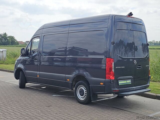  MERCEDES-BENZ SPRINTER 317 L2H2 Automaat Mbux
