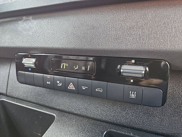  MERCEDES-BENZ SPRINTER 317 L2H2 Automaat Mbux