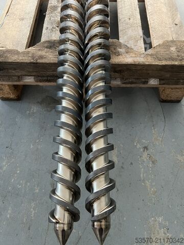 Extrudeuse à double vis, conique Reifenhäuser BT 1000-2-63K