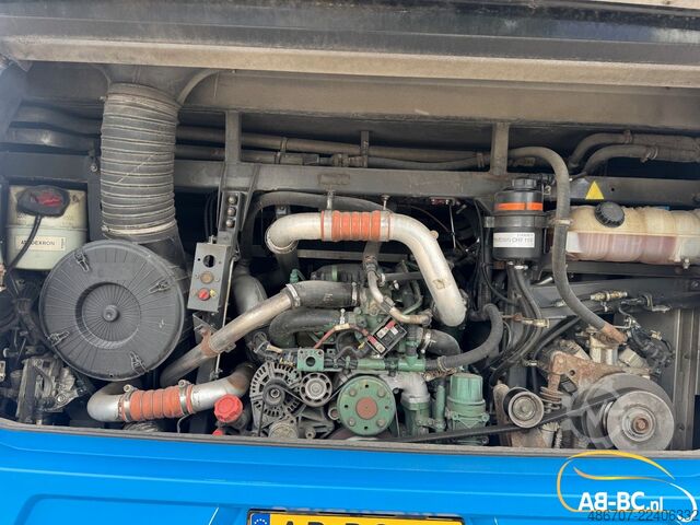 Autocarro de turismo VOLVO 9500, 50 Sitze, Euro 6