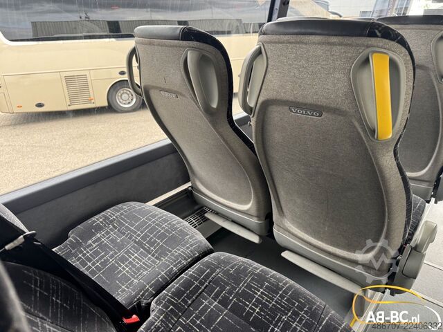 Autocarro de turismo VOLVO 9500, 50 Sitze, Euro 6