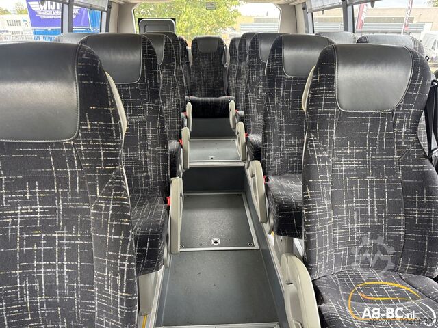 Autocarro de turismo VOLVO 9500, 50 Sitze, Euro 6