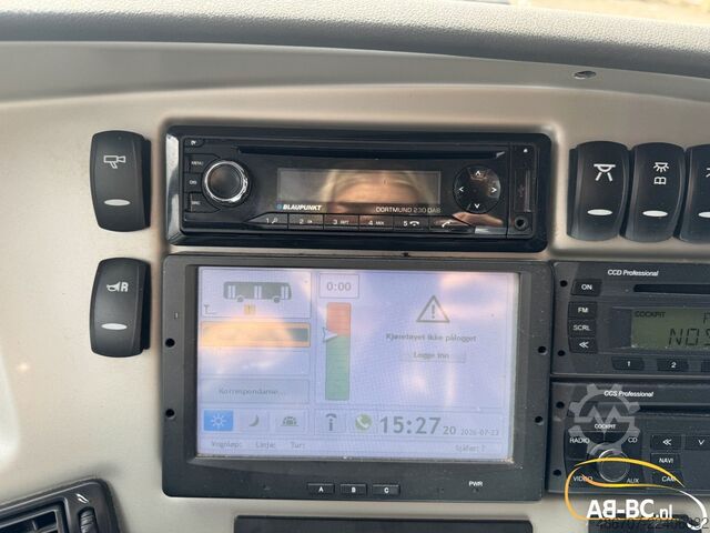 Autocarro de turismo VOLVO 9500, 50 Sitze, Euro 6