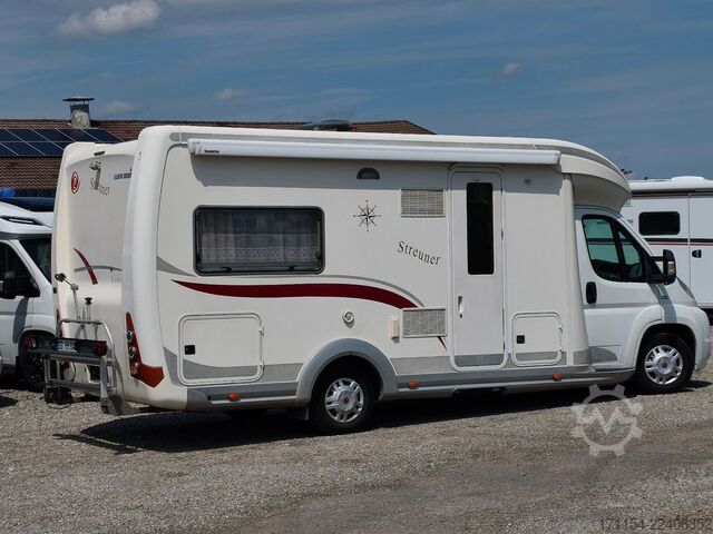 Semi-integrated camper EURAMOBIL Contura 670 SB