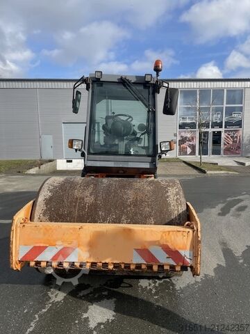 Roller drum tunggal Hamm 3307 HT