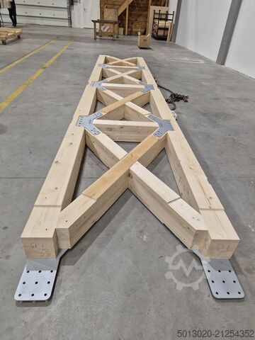 Centro de corte para fabricação terceirizada de estruturas de madeira Hundegger Lohnfertigung im Holzbau auf ROBOT DRIVE