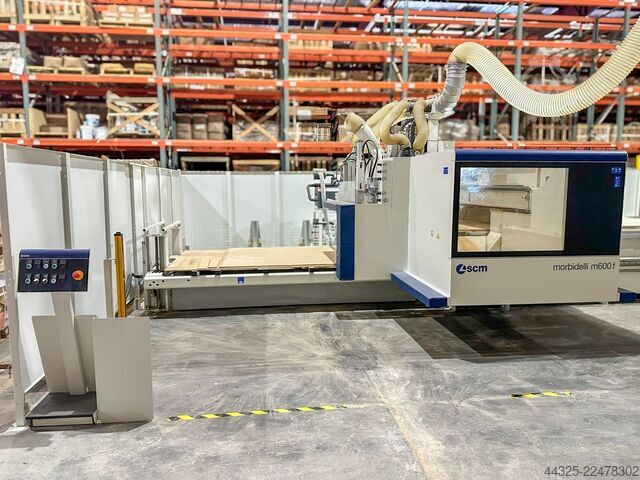 Centro de mecanizado con mesa nido SCM M600 F