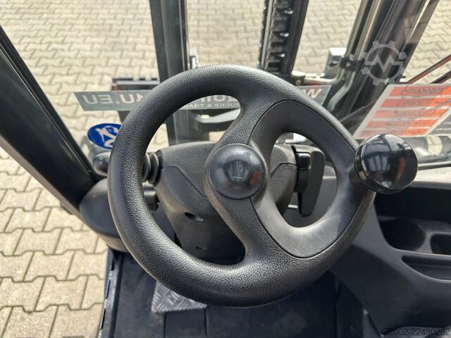 Iekrāvējs Linde E12-01 E12-01 / SIDE SHIFT / DUPLEX / 2x available
