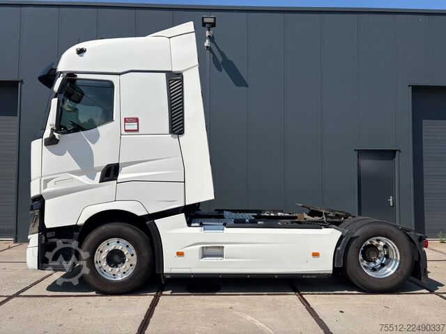 Standard-SZM Renault T480 / High / 2 Tanks / TUV: 12-2026