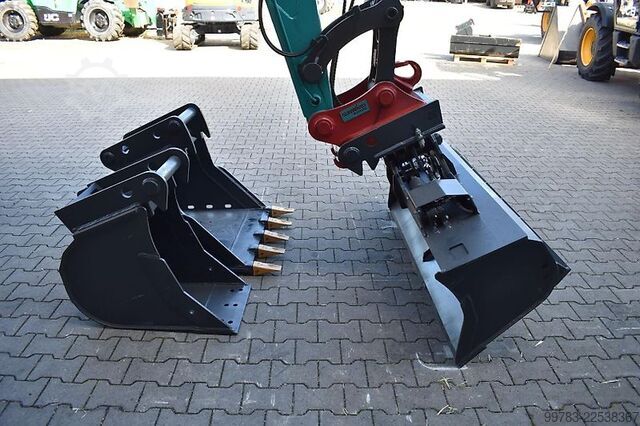 Motoçikletë me kovë pasme dhe ngarkues Sunward SWE90UF 2PB