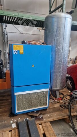 Skrūves kompresors BOGE SD10  mit Kältetrockner und 500 l Behälter
