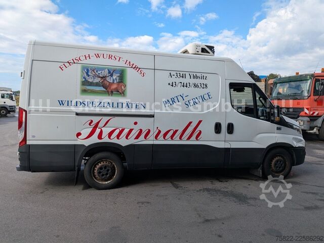 Jääkaappikorinen pakettiauto IVECO 36-160 / Klima / Carrier / 3 Sitze