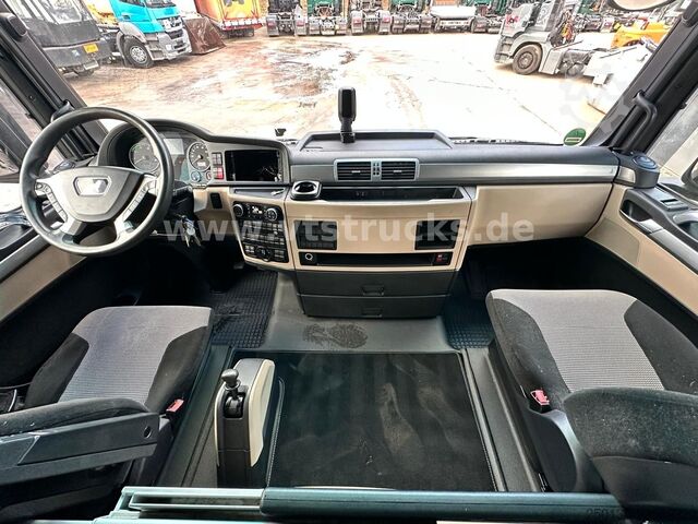 Стандартний тягач MAN TGX 18.460 4x2 Blatt-/Luft *Motorschaden*