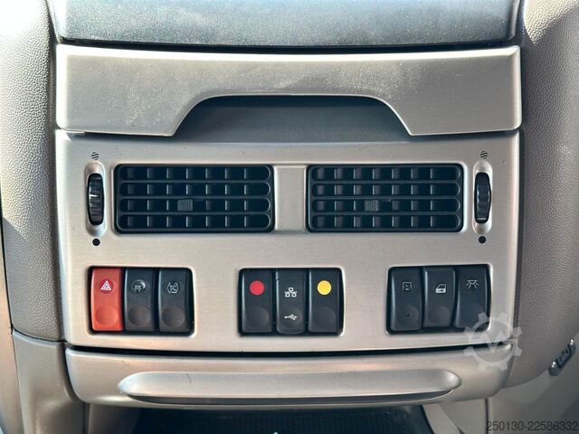 Стандартний тягач DAF XF 460 4x2 BL SA Klima LM  Navi