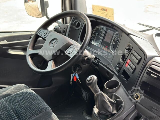 Furgon me perde anësore MERCEDES-BENZ Atego 816 4x2 Ladebordwand Bordwände