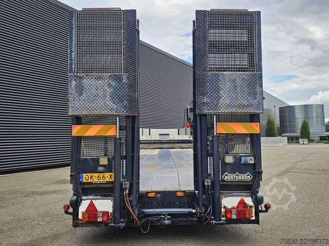 מטעין נמוך Nooteboom OSD-48-03 / SEMI / HYDRAULIC RAMPS
