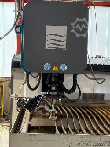Waterjet rezna mašina Flow Mach 4 4020b Dynamic XD