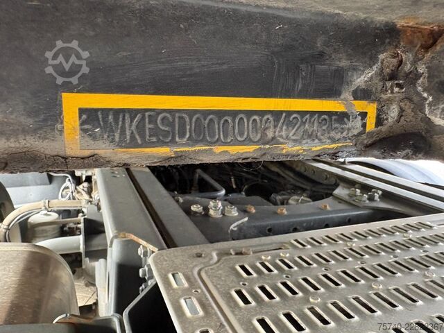 滑动油布 Krone - SD 27 + 3X BPW AXLE + LIFT AS + SCHUIFDAK
