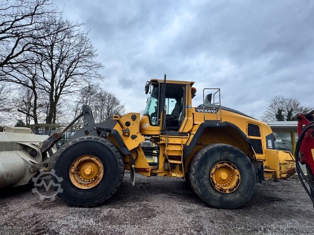 Kerekes rakodó VOLVO L 180 H