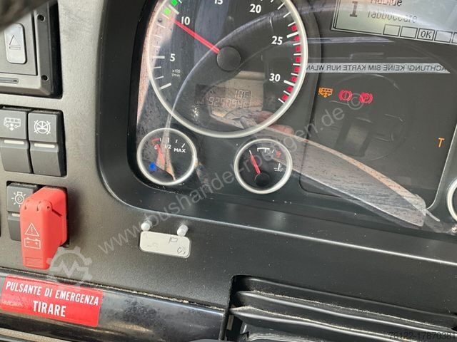 Autobus za međugradski prevoz NEOPLAN Tourliner L/59 Sitze/ Tourismo/S517/R08/Neulack