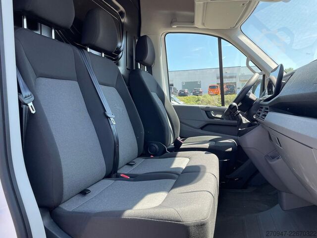 Furgão de teto alto VW Crafter Kasten 35 L3H3 NAV AHK äden