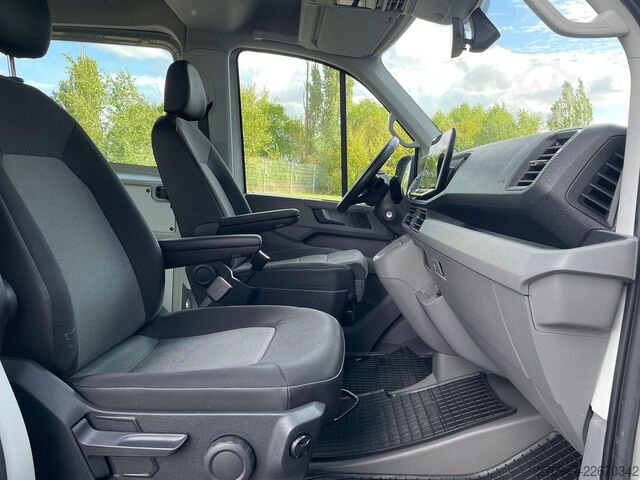 Minibús MAN TGE 3.180 Kombi L3H2 AHK LED NAV SITZH LENKRADHZ