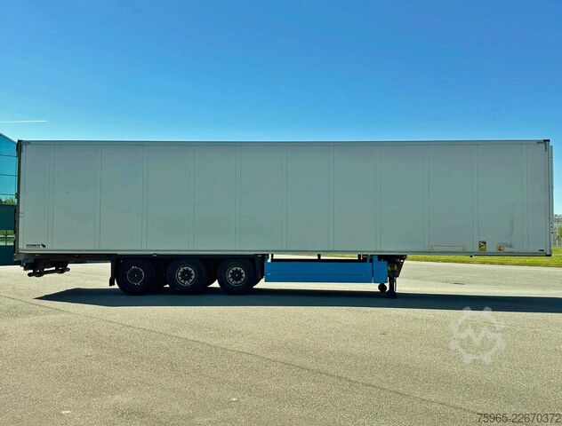 Rashladna poluprikolica SCHMITZ CARGOBULL SCB*S3B THERMO KING SLXi300 FLOWERWIDE 270 CM HI