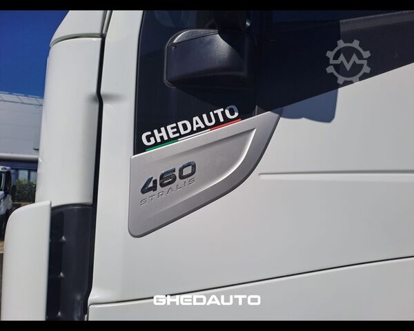 Trattore stradale standard IVECO AS260SY/FS-CM - AS260SY/FS-CM - Furgone isotermico