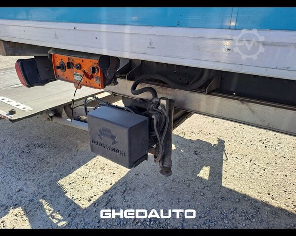 Trattore stradale standard IVECO AS260SY/FS-CM - AS260SY/FS-CM - Furgone isotermico