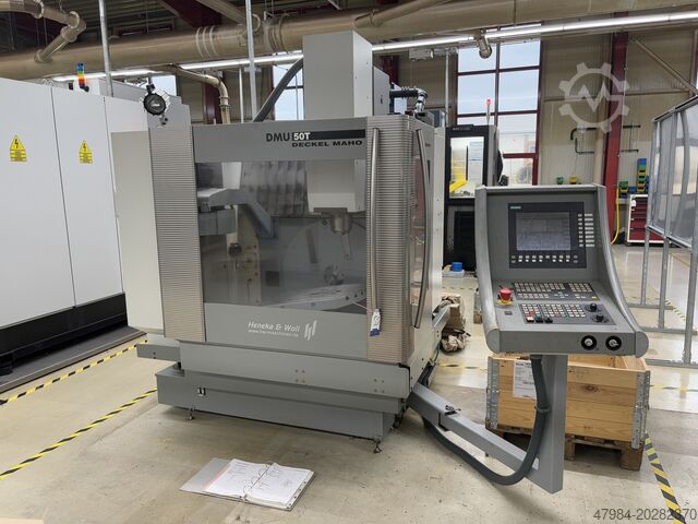 Centro de mecanizado universal Deckel Maho DMU 50 T