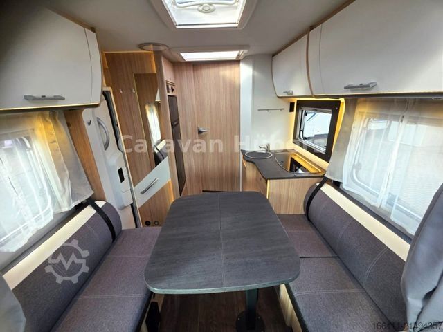 Camper semi-terintegrasi SUNLIGHT T 69LC - Queensbett - 1. Hand - Solar - Klima