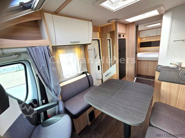 Camper semi-terintegrasi SUNLIGHT T 69LC - Queensbett - 1. Hand - Solar - Klima