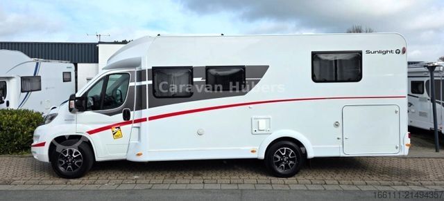 Camper semi-terintegrasi SUNLIGHT T 69LC - Queensbett - 1. Hand - Solar - Klima