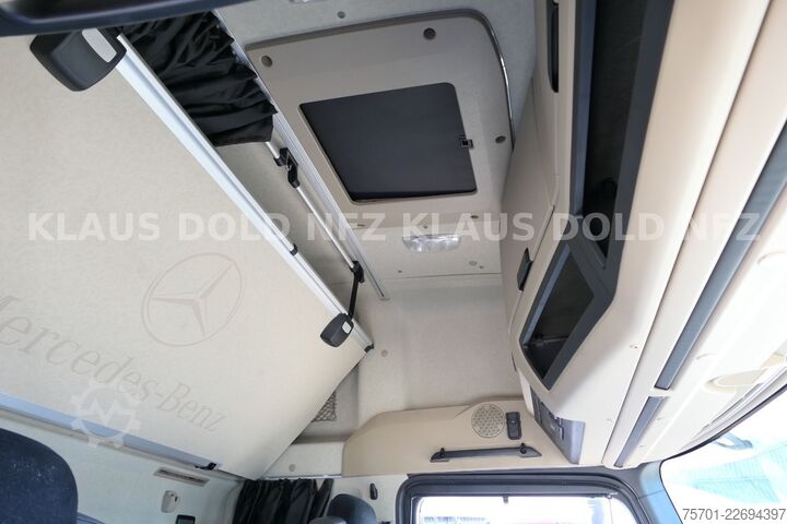 मानक ट्रैक्टर यूनिट MERCEDES-BENZ Actros 1853 BigSpace Retarder Navi Euro 6