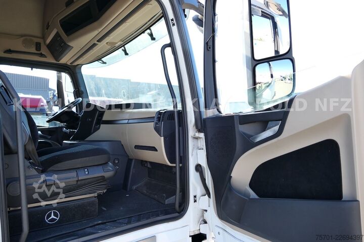 मानक ट्रैक्टर यूनिट MERCEDES-BENZ Actros 1853 BigSpace Retarder Navi Euro 6