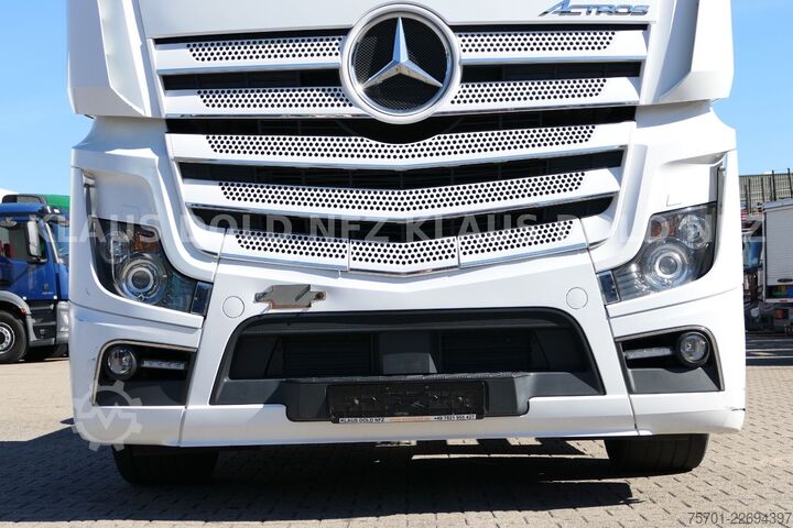मानक ट्रैक्टर यूनिट MERCEDES-BENZ Actros 1853 BigSpace Retarder Navi Euro 6